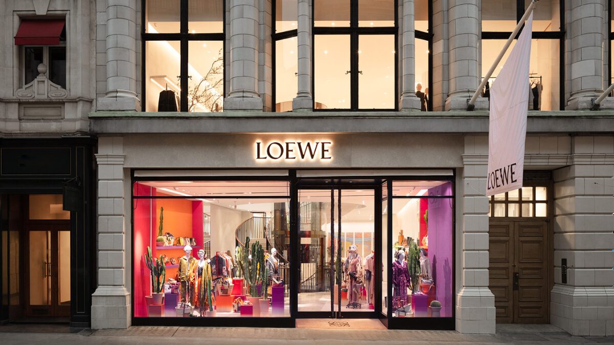 LOEWEの店舗外観の様子