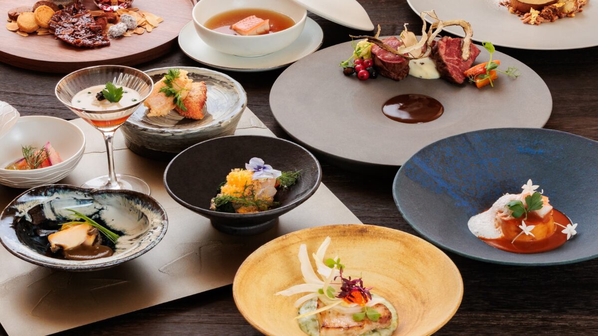 ホテル四季の館 箱根芦ノ湖の夕食の様子