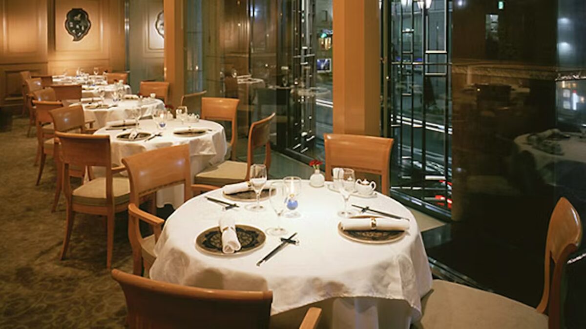 銀座アスターの店内の様子