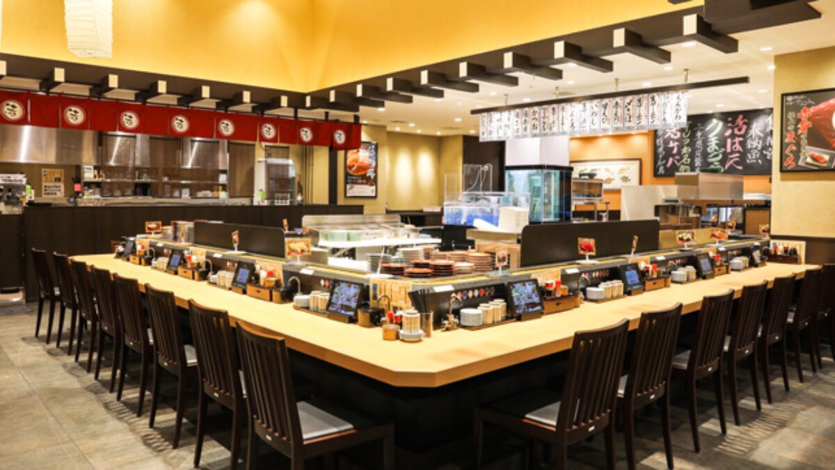廻転寿司 寿し常の店内の様子