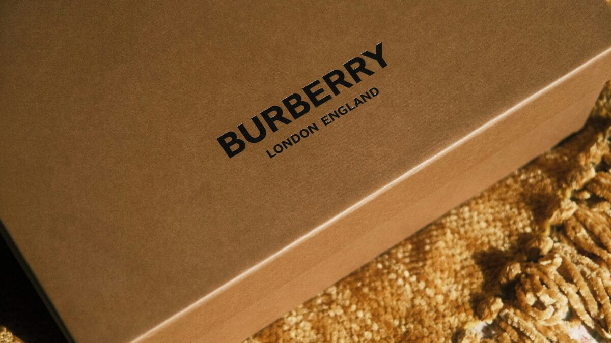 バーバリーの箱